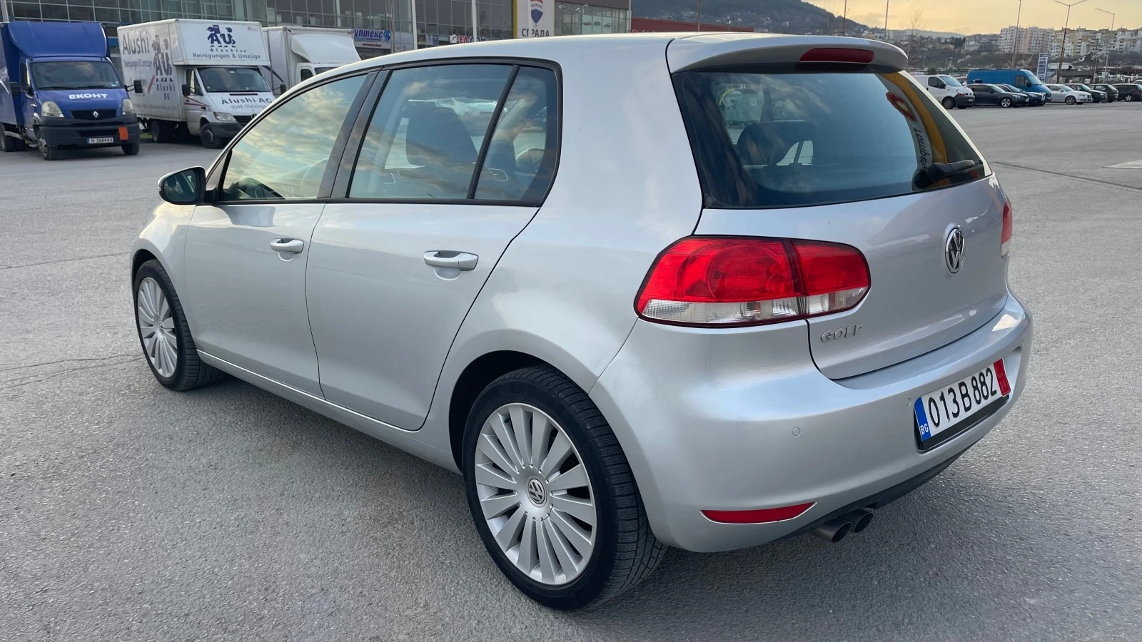 VW Golf 2.0tdi NAVI - изображение 7