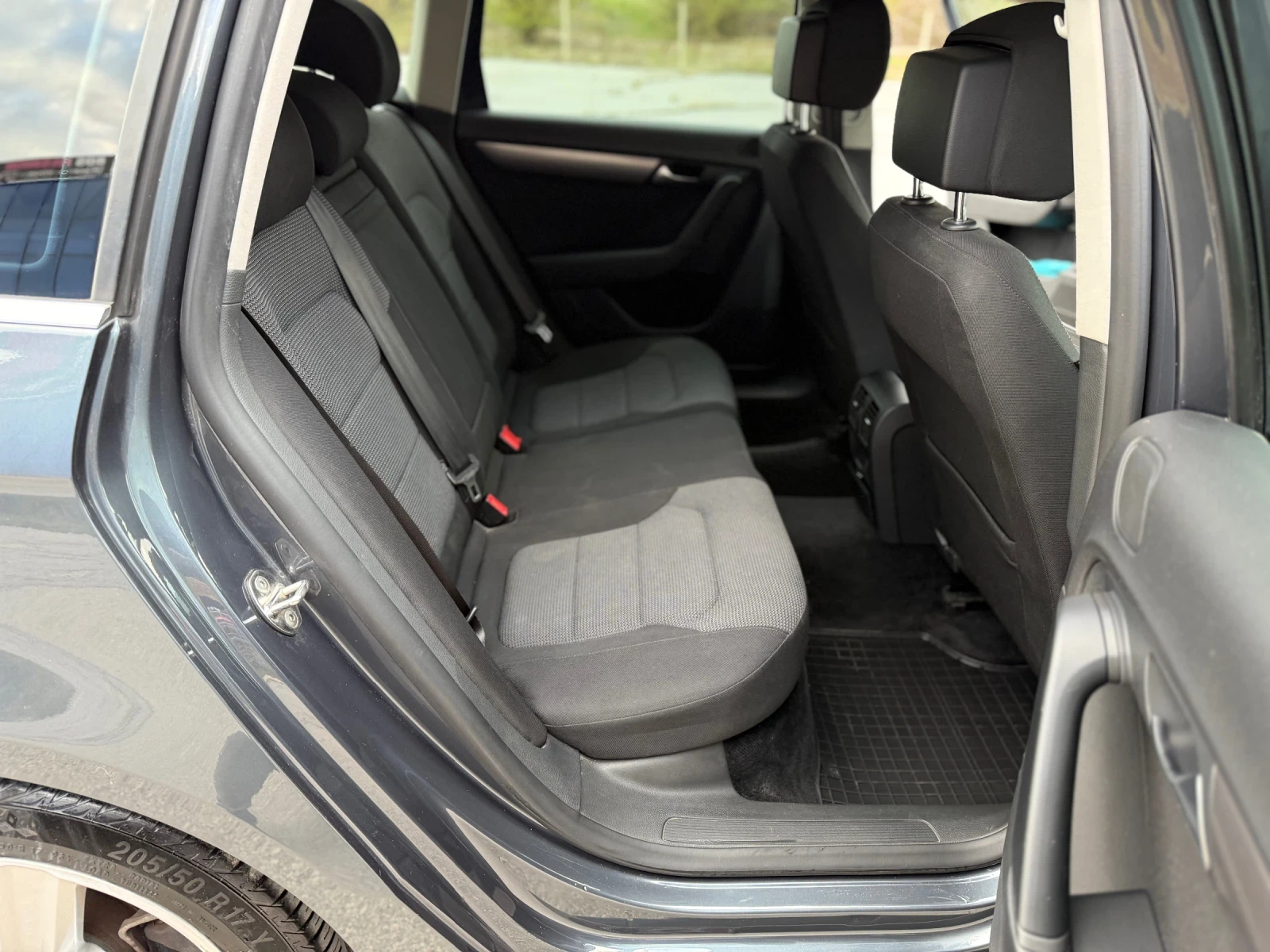 VW Passat 1.4 TSI Фабричен метан, автомат.  | Mobile.bg — изображение 12