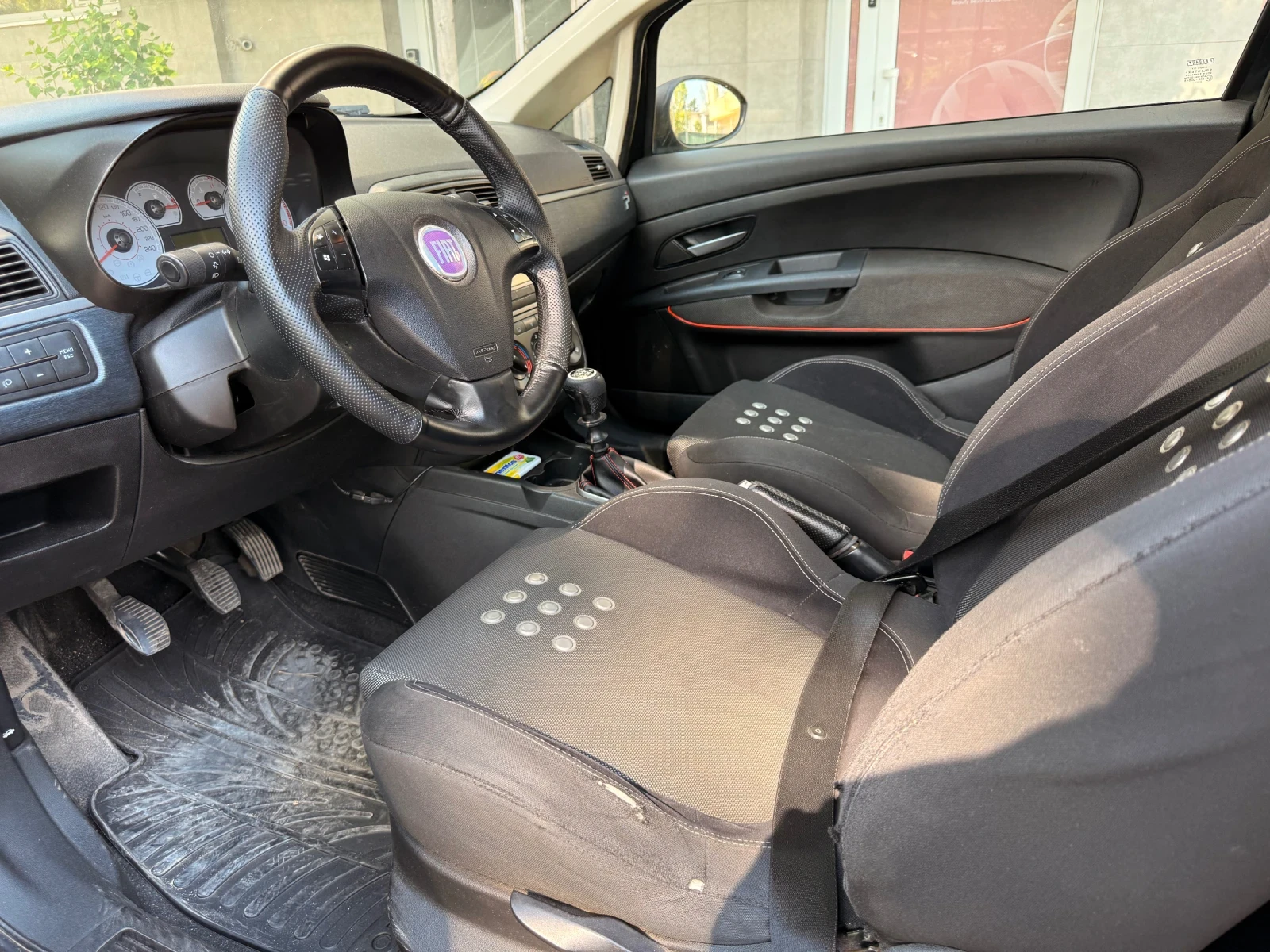 Fiat Punto 1.3 multijet 90hp 6 ск - изображение 6