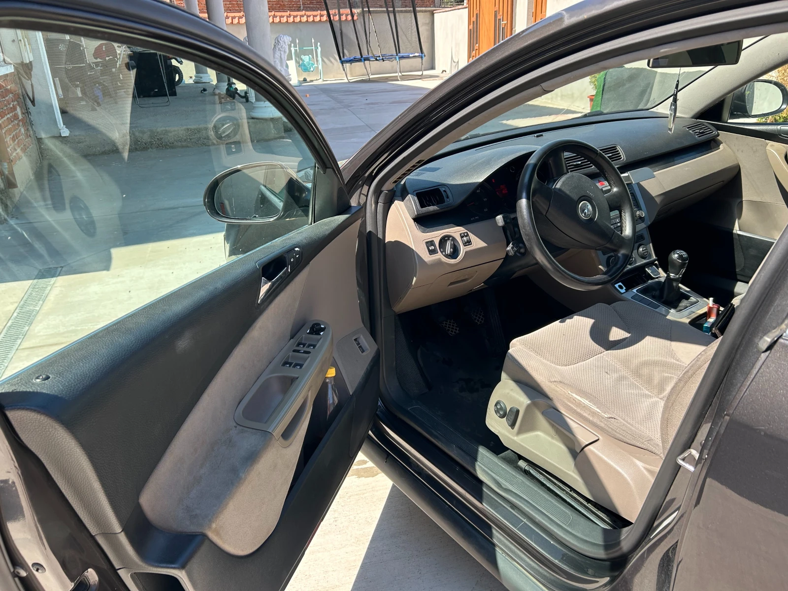 VW Passat 2.0 TDI - изображение 8