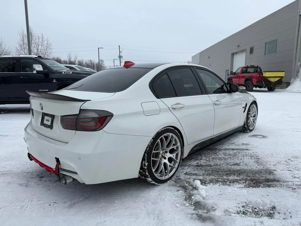 BMW 328 * xDrive* LOW KM* M-PACK*  - изображение 2