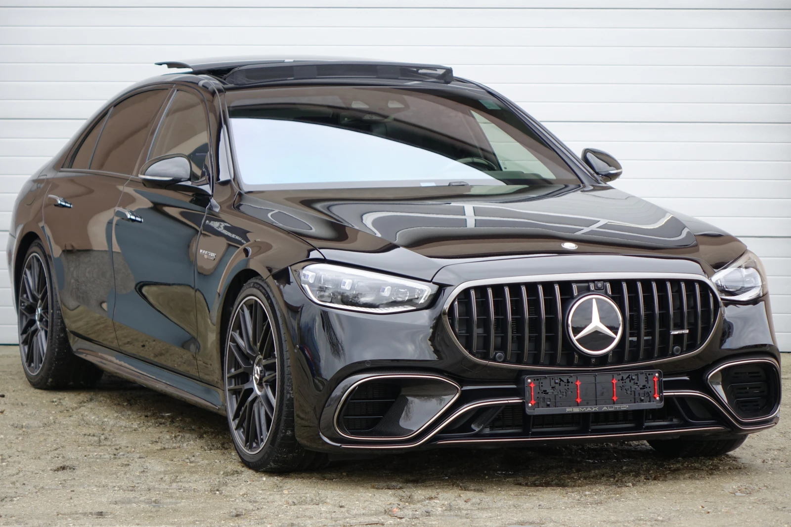 Mercedes-Benz S 63 AMG * CARBON* 3 TV* EXCLUSIVE* LONG* 