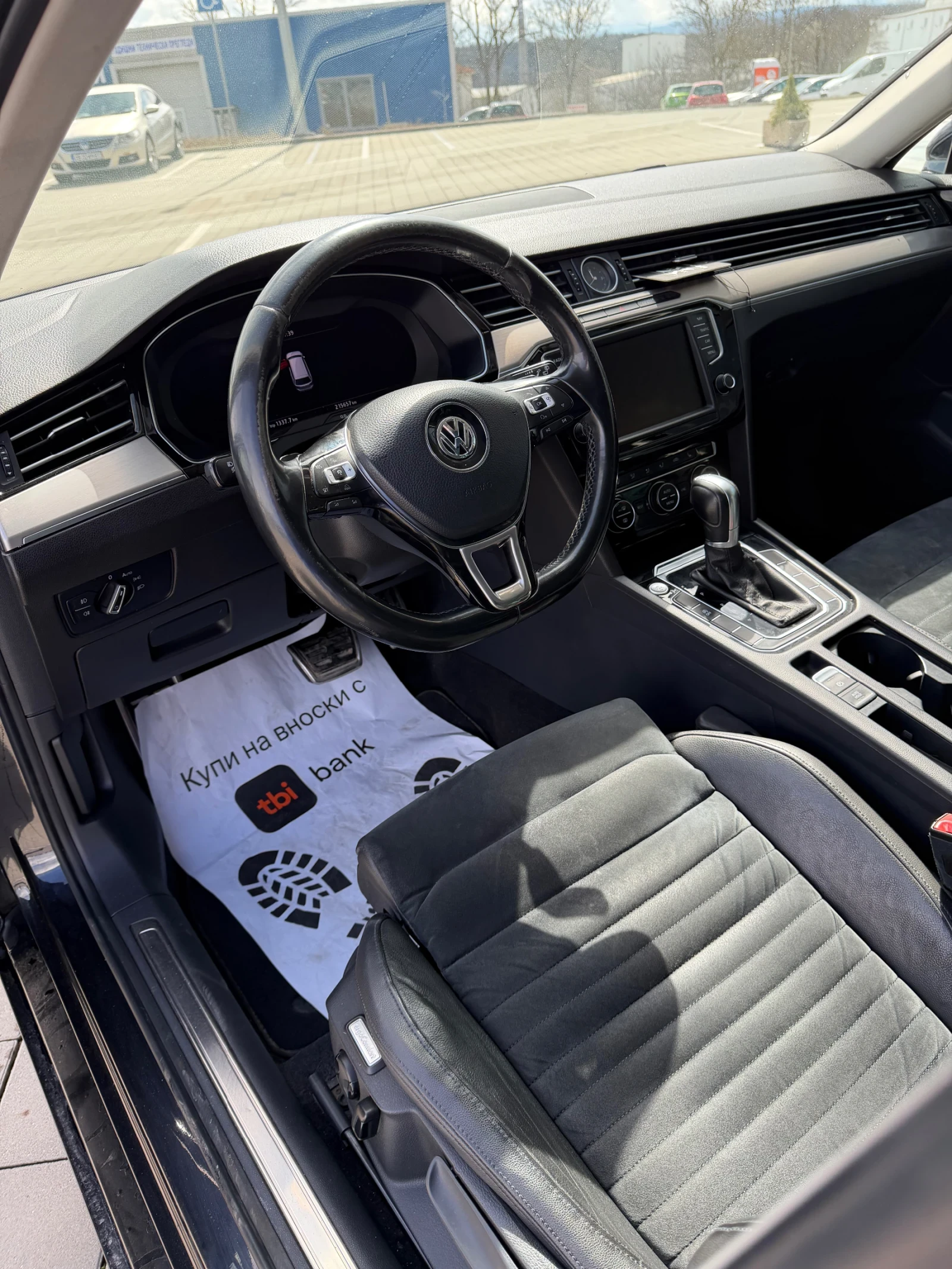 VW Passat 2.0 TDI 150, снимка 8 - Автомобили и джипове - 54005351