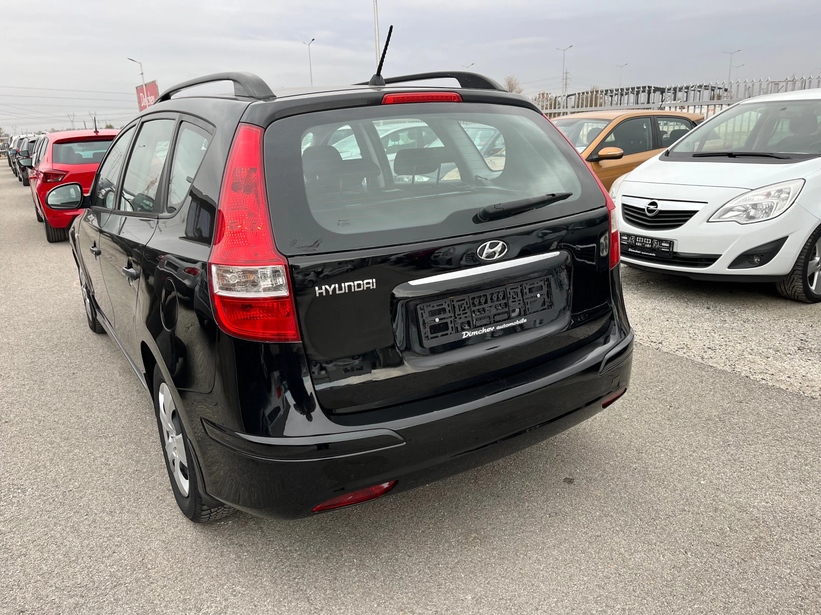 Hyundai I30 1.4 i 109k.c, снимка 5 - Автомобили и джипове - 54144445