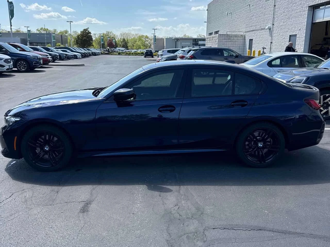 BMW 330 330i xDrive  CARFAX, снимка 2 - Автомобили и джипове - 54450632