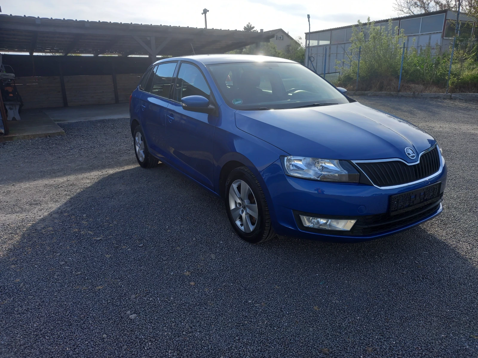 Skoda Rapid 1.2TSI  110кс., снимка 2 - Автомобили и джипове - 54483069
