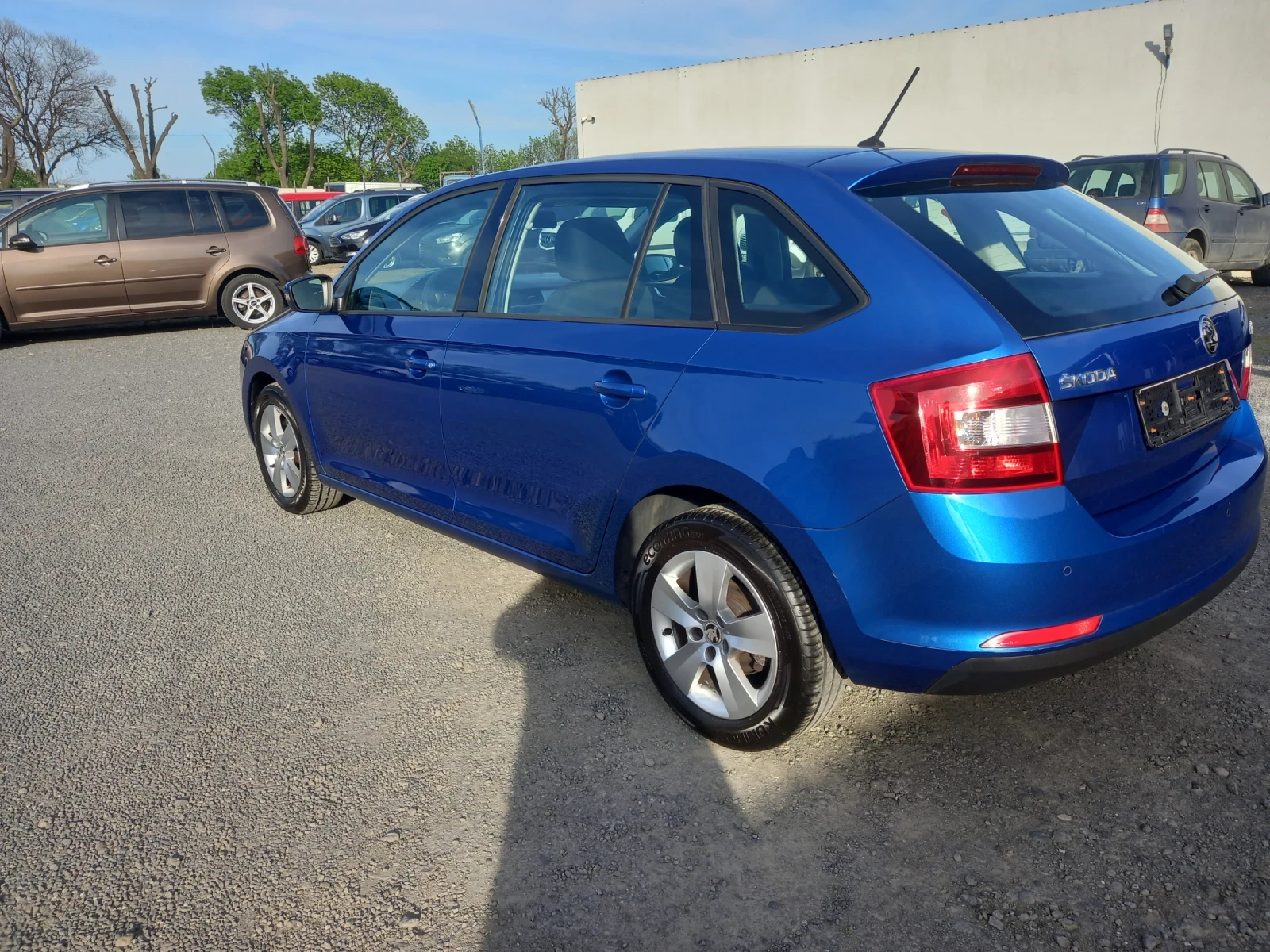 Skoda Rapid 1.2TSI  110кс., снимка 6 - Автомобили и джипове - 54483069