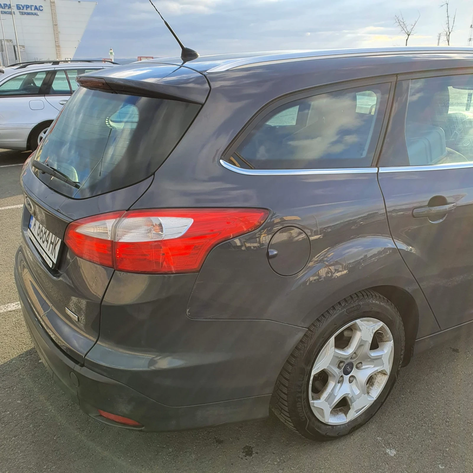 Ford Focus 1.6 TDCI Комби 2012, снимка 7 - Автомобили и джипове - 55085883