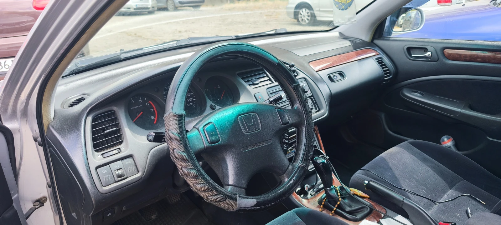 Honda Accord, снимка 9 - Автомобили и джипове - 55241575