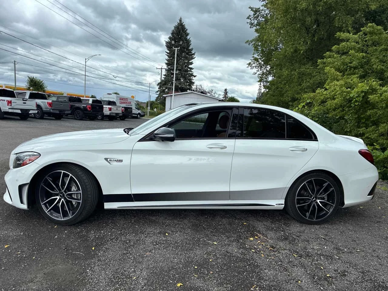 Mercedes-Benz C 43 AMG * 43 * АВТОКРЕДИТ БЕЗ ПЪРВОНАЧАЛНА ВНОСКА* , снимка 2 - Автомобили и джипове - 55390607