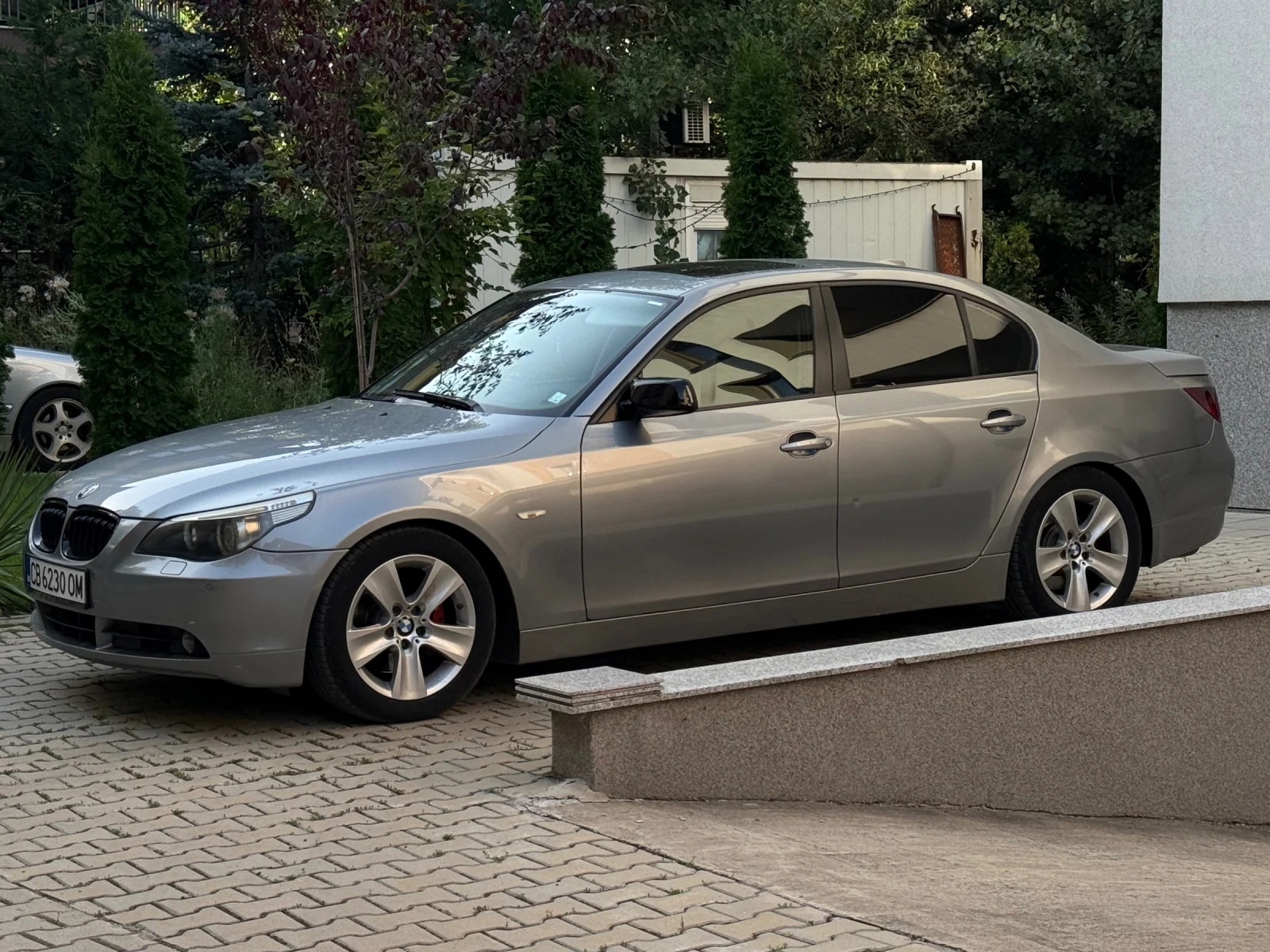BMW 530, снимка 5 - Автомобили и джипове - 55691857