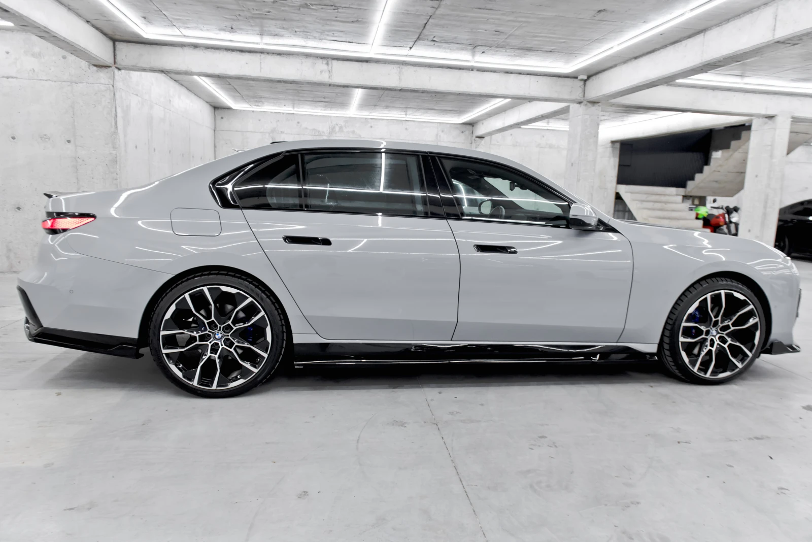 BMW 740 I B58 2026Г М ПАКЕТ, снимка 8 - Автомобили и джипове - 56113741