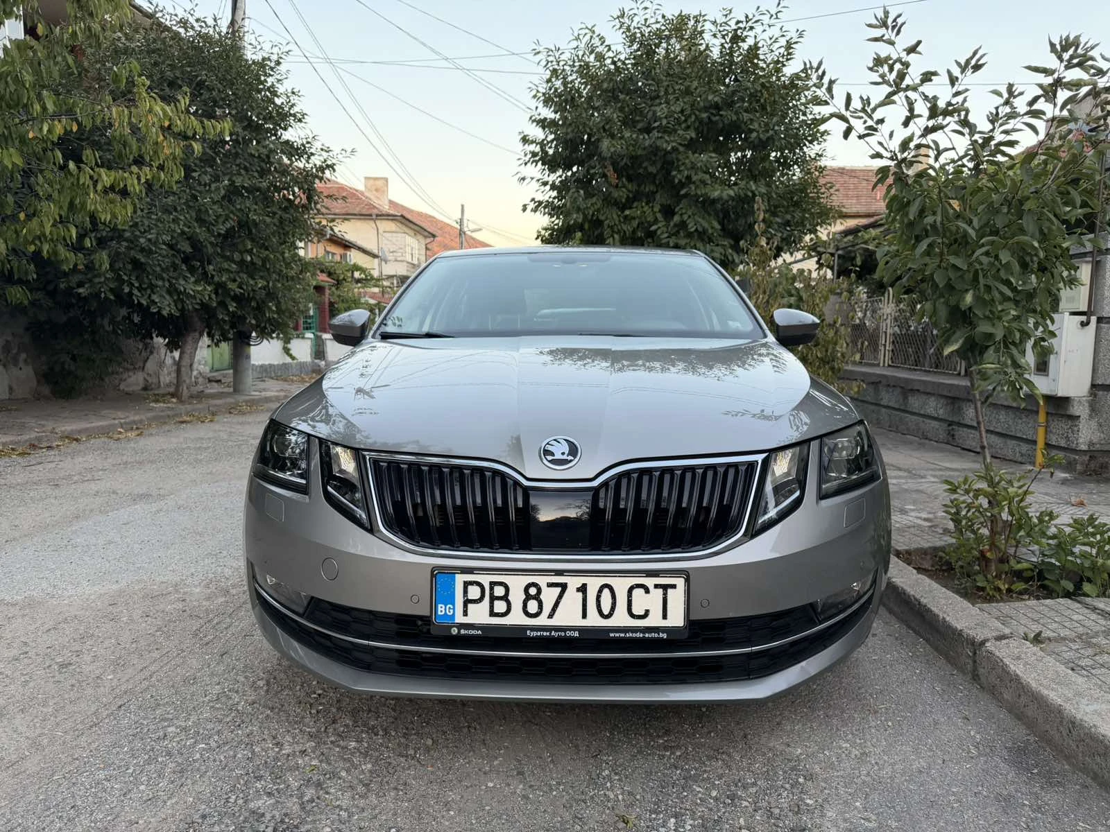 Skoda Octavia Style, снимка 12 - Автомобили и джипове - 56135776