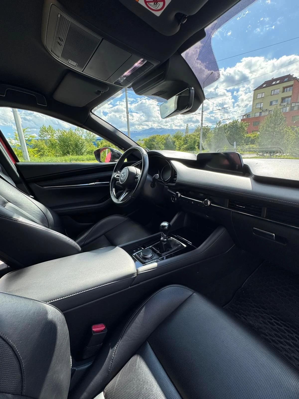 Mazda 3 2.0 SkyActiv-G, снимка 8 - Автомобили и джипове - 56524838