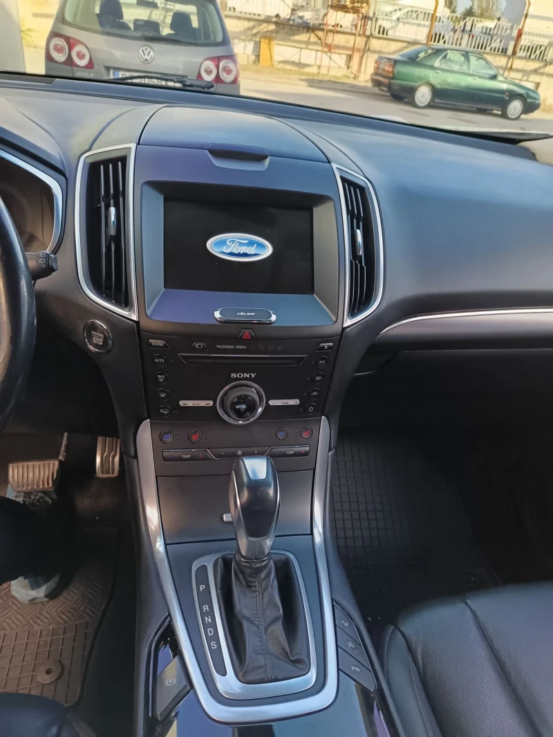 Ford Edge, снимка 4 - Автомобили и джипове - 48417990