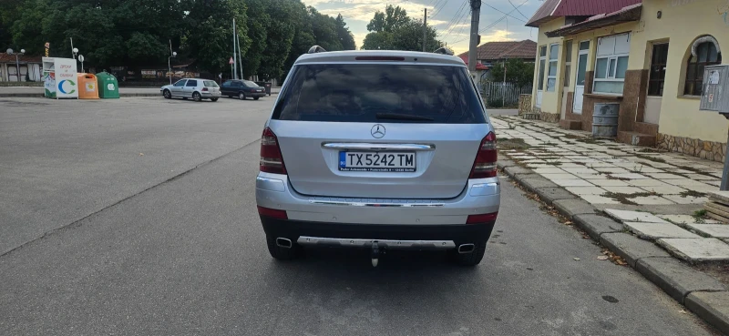 Mercedes-Benz GL 320, снимка 4 - Автомобили и джипове - 51911502