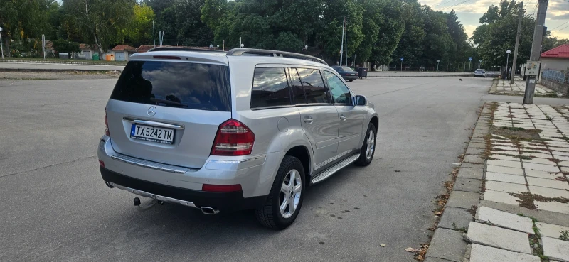 Mercedes-Benz GL 320, снимка 5 - Автомобили и джипове - 51911502