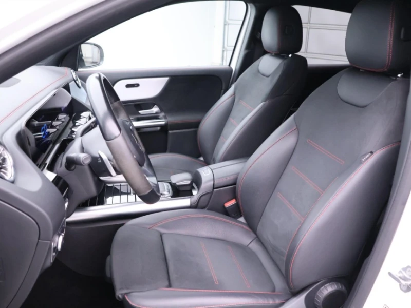 Mercedes-Benz EQA 250 AMG Line, снимка 7 - Автомобили и джипове - 52493768