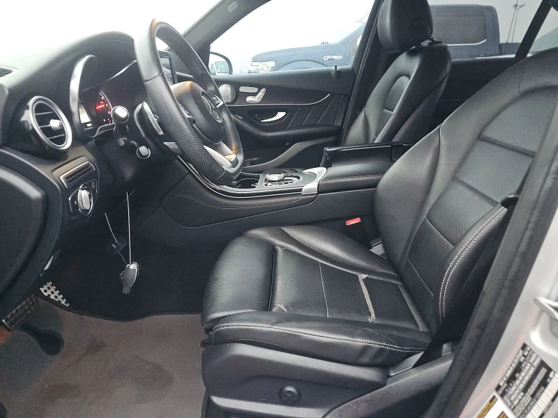 Mercedes-Benz GLC 300 4MATIC, снимка 9 - Автомобили и джипове - 53090388