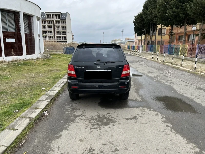 Kia Sorento 2.5 CRDI, снимка 16 - Автомобили и джипове - 48474466