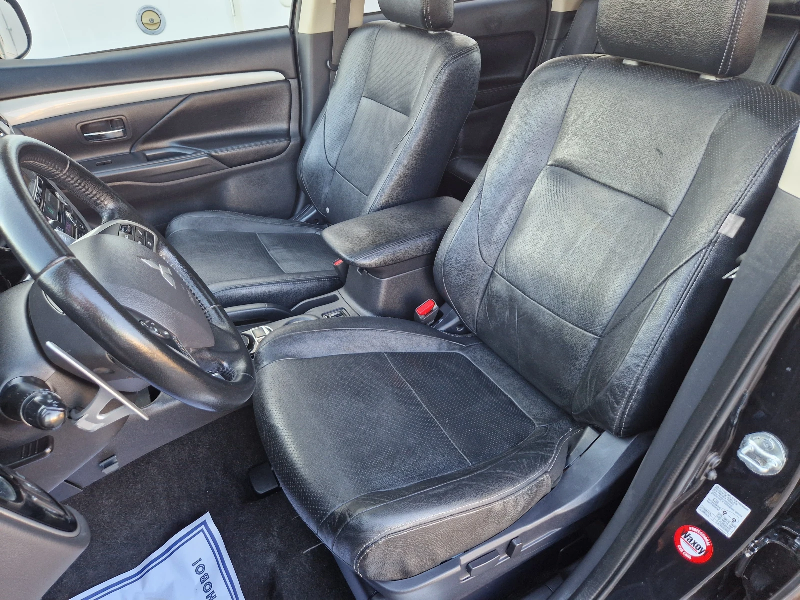 Mitsubishi Outlander 2.0 PHEV 4x4 | Mobile.bg — изображение 12