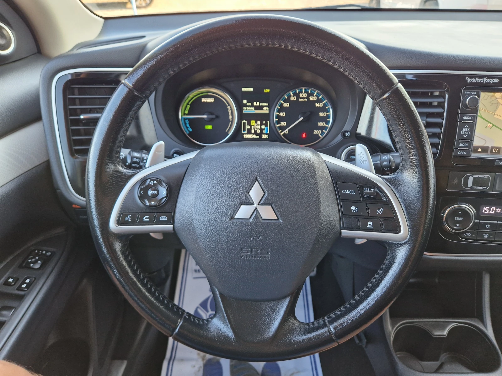 Mitsubishi Outlander 2.0 PHEV 4x4 | Mobile.bg — изображение 14