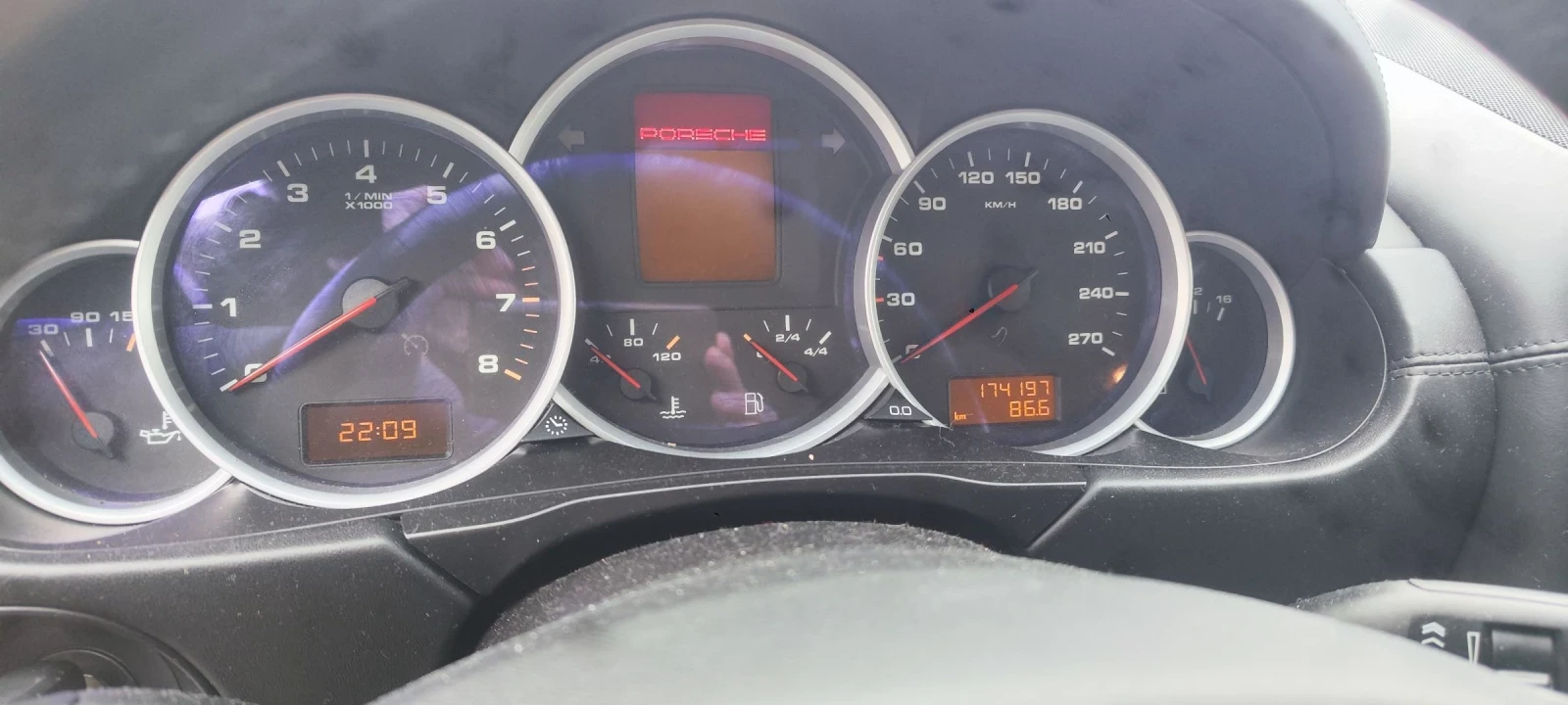 Porsche Cayenne 4.8s - изображение 6