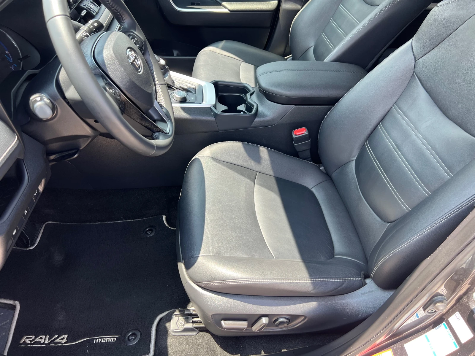 Toyota Rav4 2.5 HYBRID(КАТО НОВА) - изображение 10