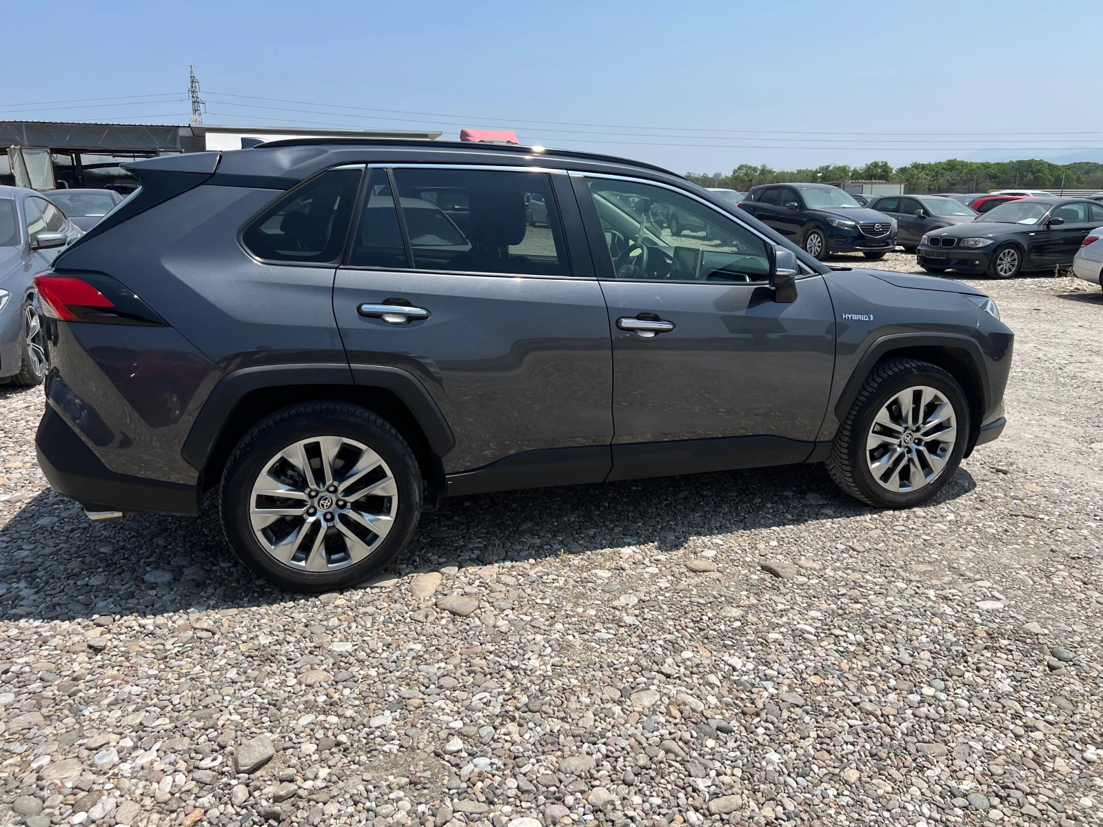 Toyota Rav4 2.5 HYBRID(КАТО НОВА) - изображение 5