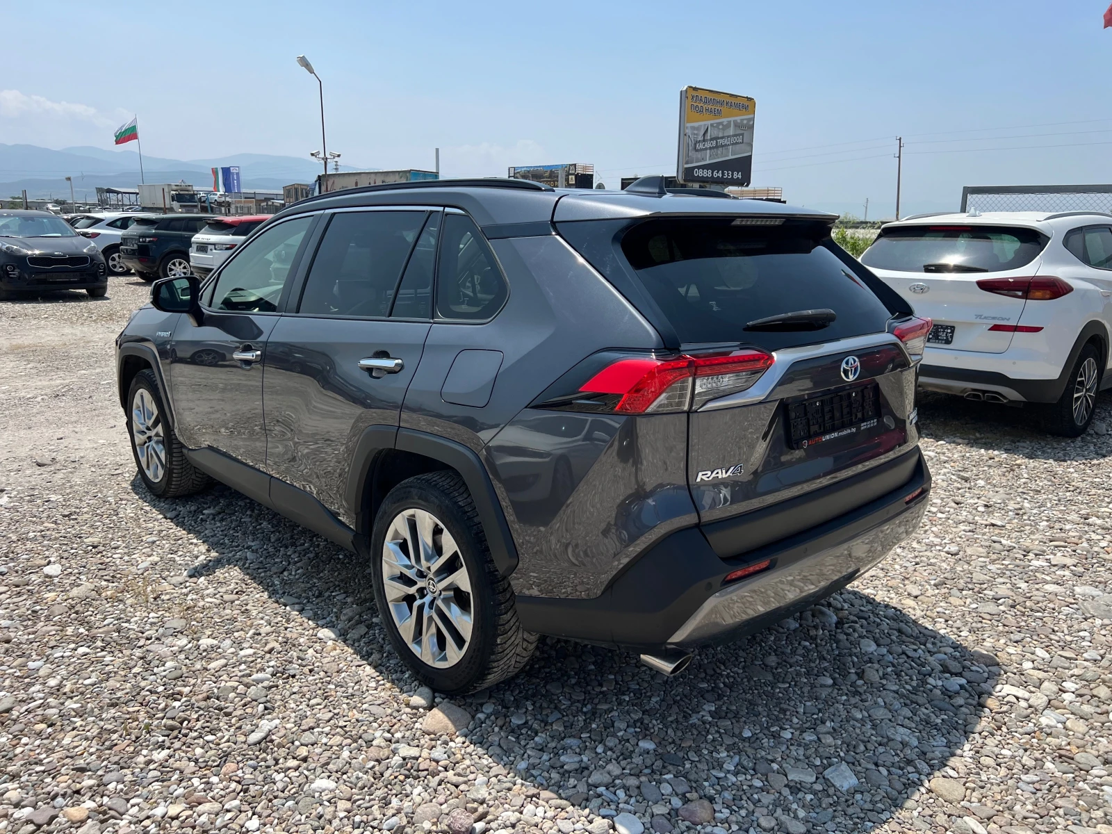 Toyota Rav4 2.5 HYBRID(КАТО НОВА) - изображение 8