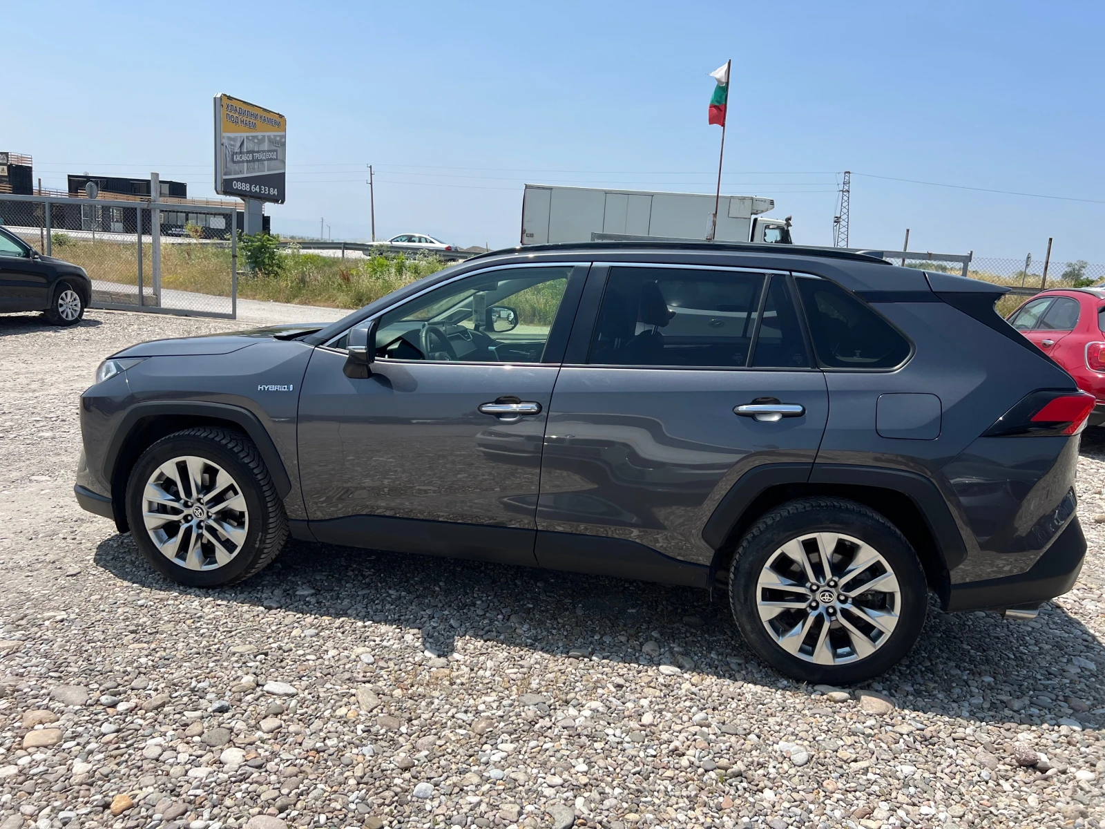 Toyota Rav4 2.5 HYBRID(КАТО НОВА) - изображение 9