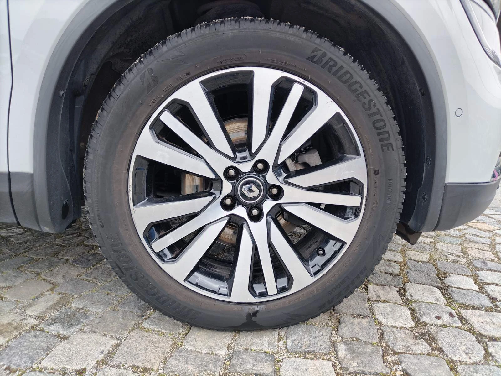 Renault Koleos Blue 2.0.dCi 185 к.с. X-Tronic 4x4, снимка 17 - Автомобили и джипове - 54049381