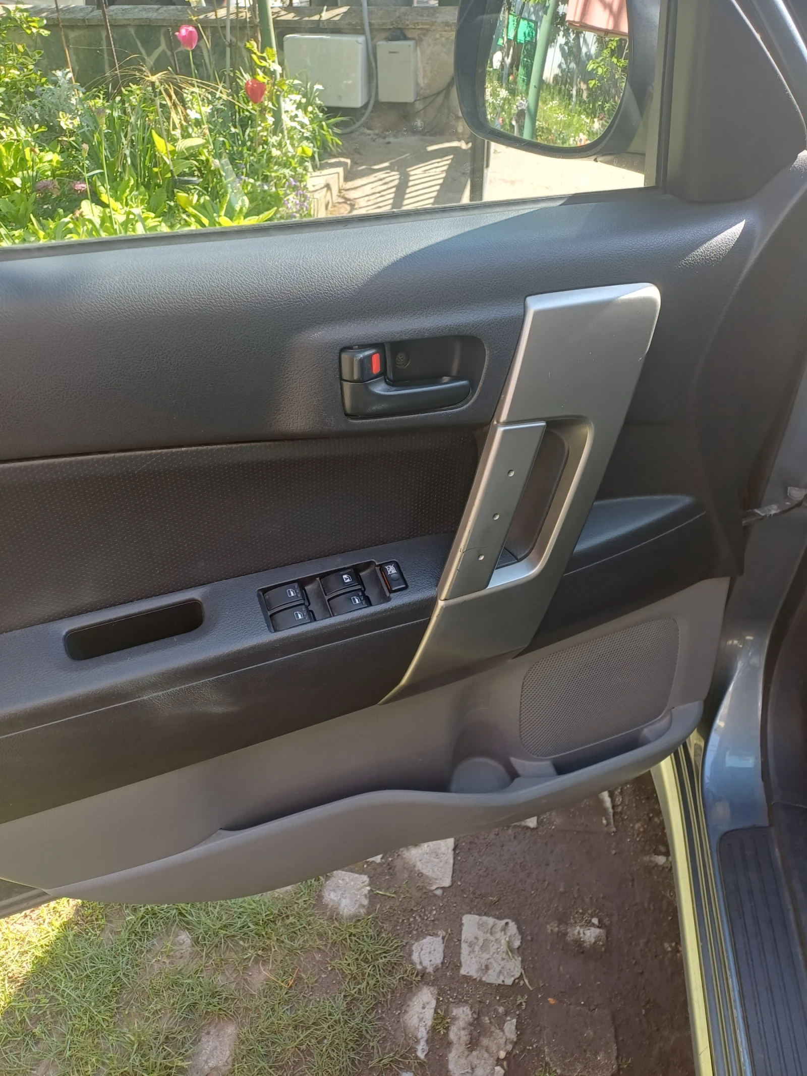 Daihatsu Terios 1.5 4х4, снимка 16 - Автомобили и джипове - 54448738