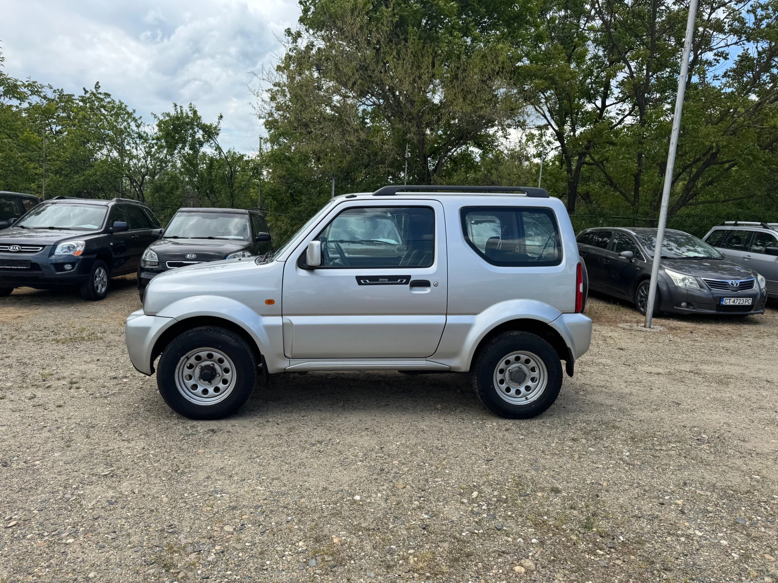 Suzuki Jimny 1.3 104300km. 100%, снимка 7 - Автомобили и джипове - 54574598