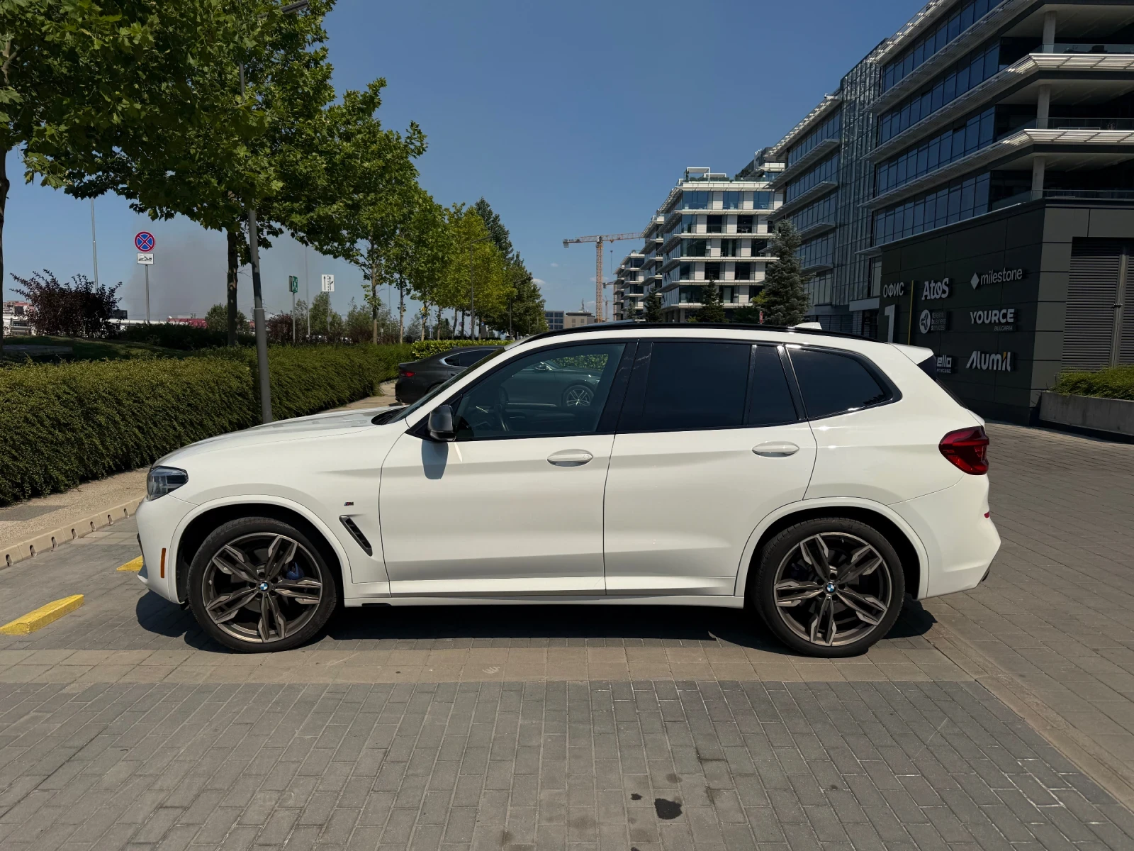 BMW X3 M40i xDrive* Pano* Adaptive M* HUD* Пълно обслужва, снимка 3 - Автомобили и джипове - 55833201