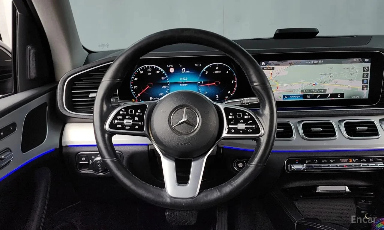 Mercedes-Benz GLE 300 GLE300d 4MATIC, снимка 13 - Автомобили и джипове - 55900454