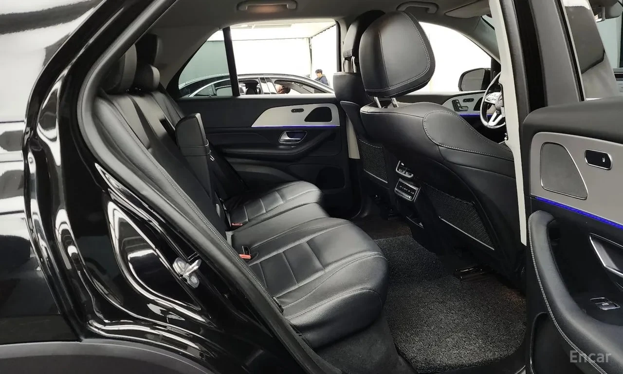 Mercedes-Benz GLE 300 GLE300d 4MATIC, снимка 12 - Автомобили и джипове - 55900454