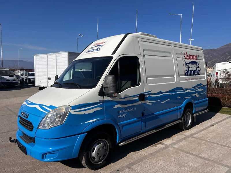 Iveco Daily 40C13 до 3.5т. Хладилен + Клима , снимка 3 - Бусове и автобуси - 49097295