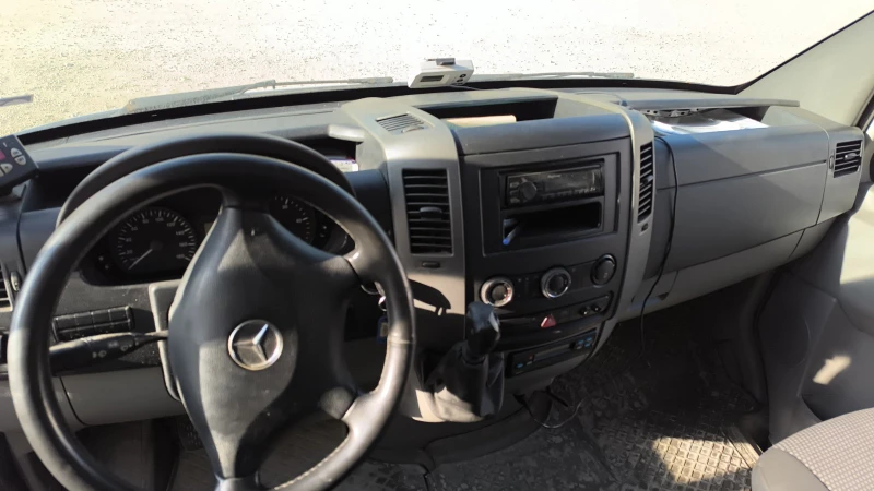 Mercedes-Benz Sprinter 515, снимка 8 - Бусове и автобуси - 52653271