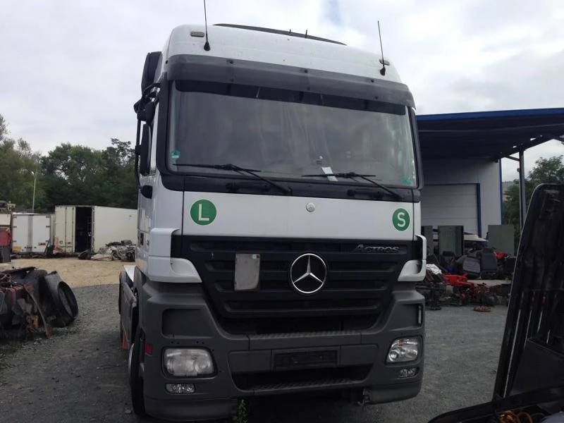 Mercedes-Benz Actros 1844 евро5 части, снимка 2 - Камиони - 37005033