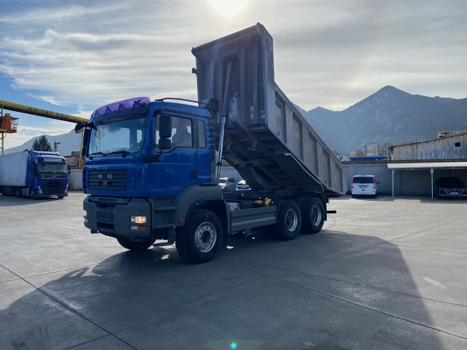 Man Tga 40400 ,     33.360 | Mobile.bg   2