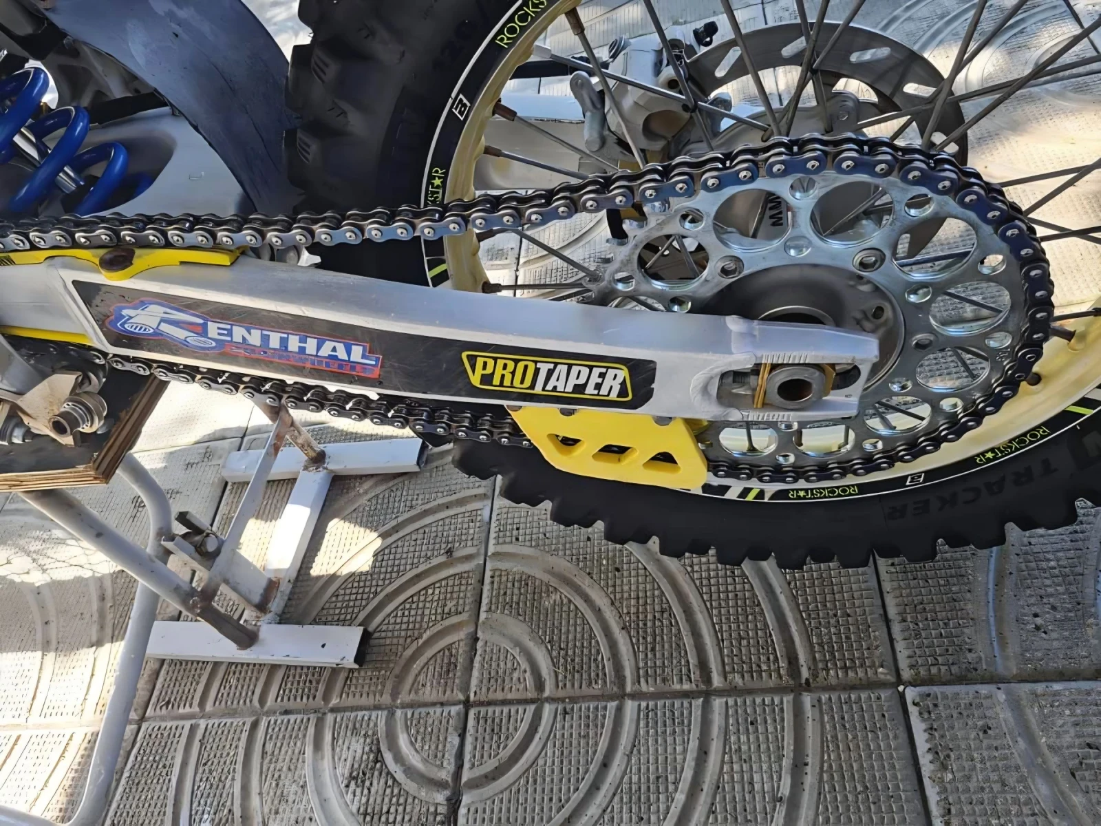 Suzuki Rmz 450i/Регистриран/В отлично състояние/, снимка 11 - Мотоциклети и мототехника - 54003293