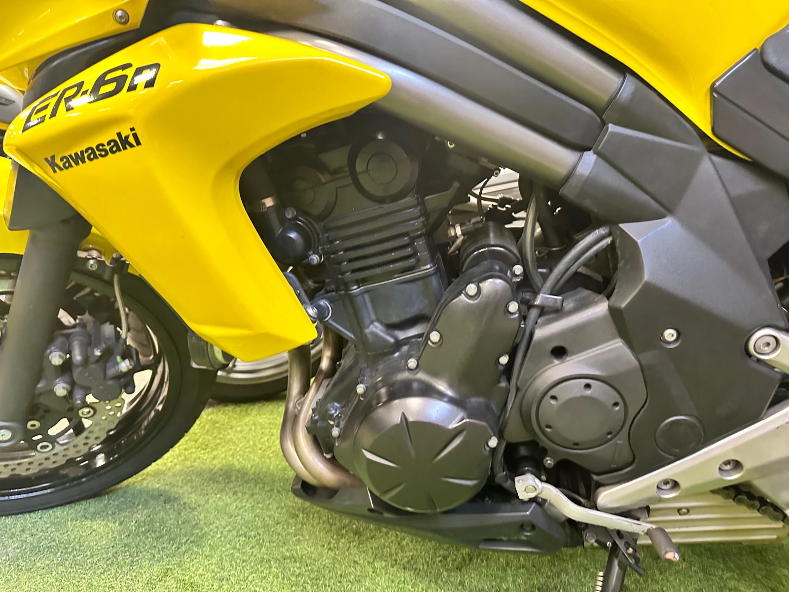 Kawasaki ER 6N 08.2013�. 35kw./A2 | Mobile.bg � ����������� 15