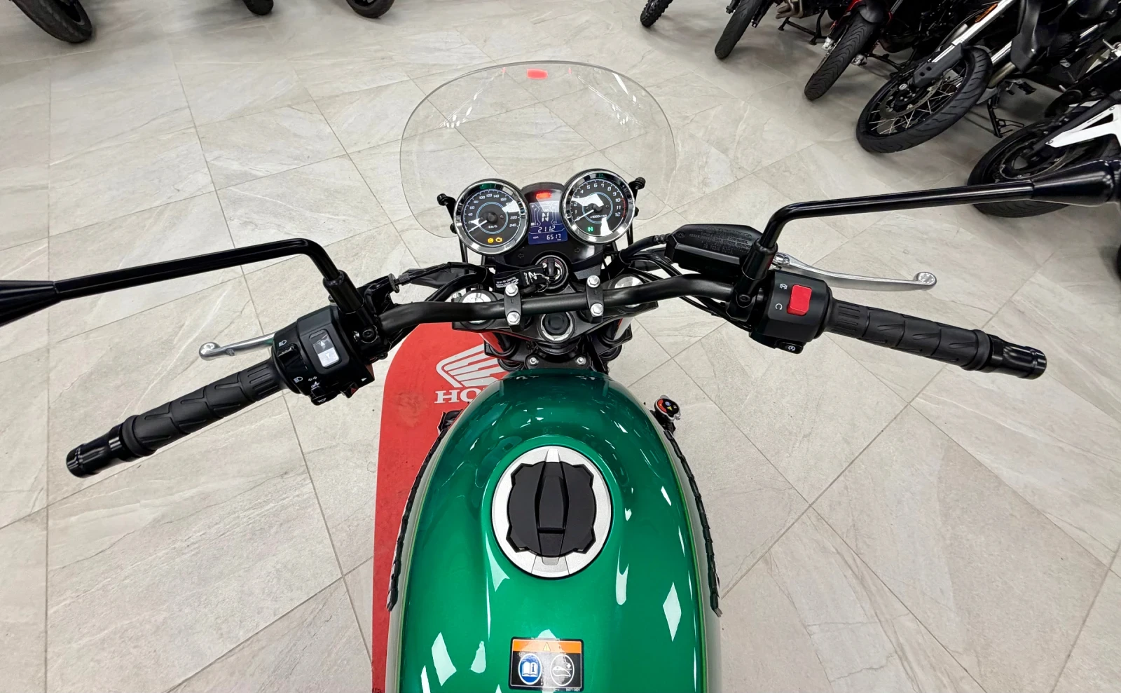 Kawasaki Z 650 RS 2023, снимка 9 - Мотоциклети и мототехника - 55366552