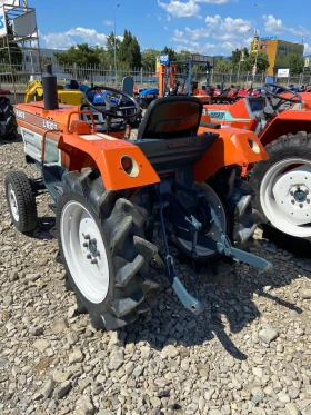Трактор Kubota, снимка 5