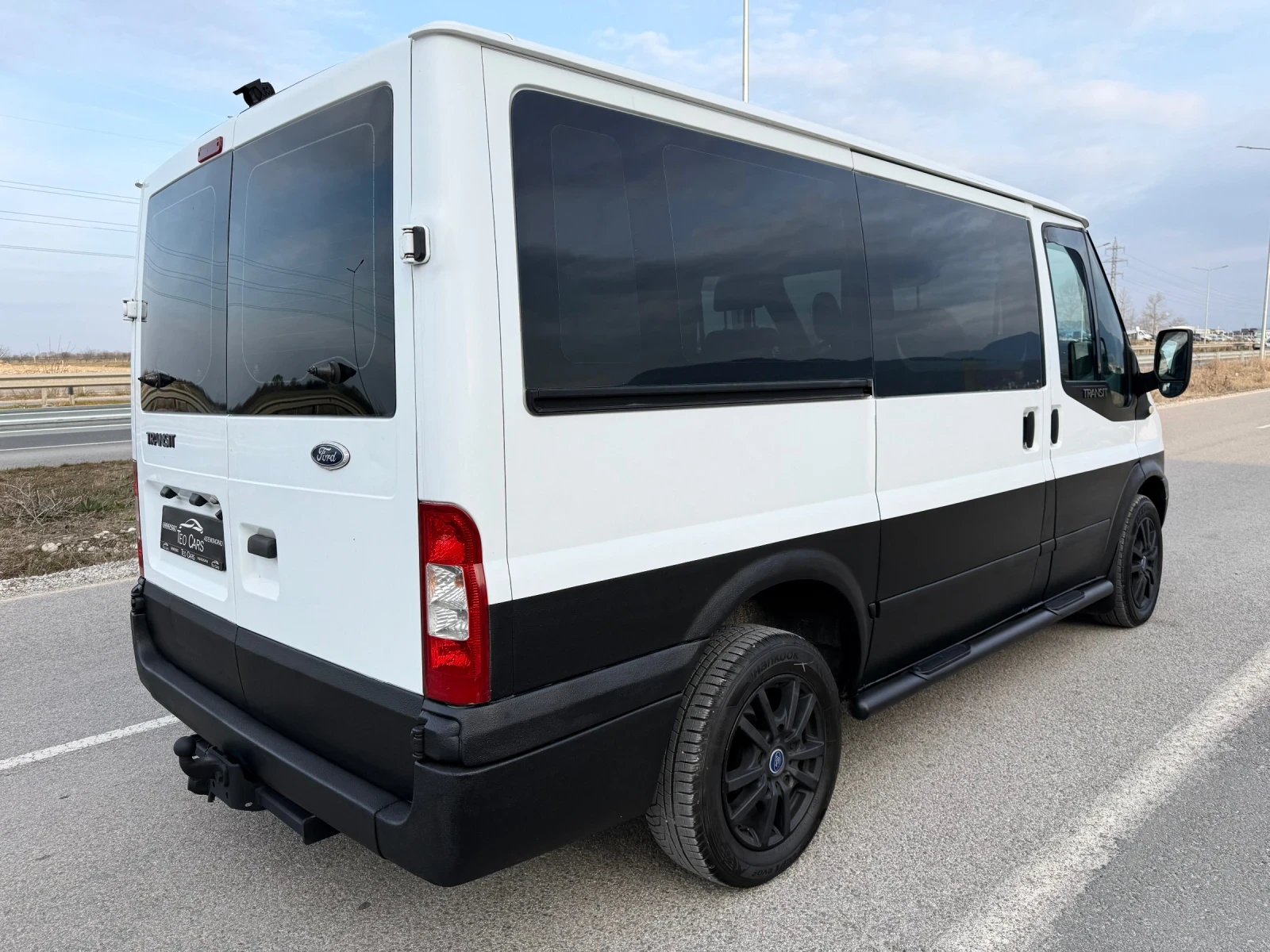 Кемпер Ford Transit 2.2 TDCi / CLIMA / CAMERA / MEDIA, снимка 7 - Каравани и кемпери - 53879084