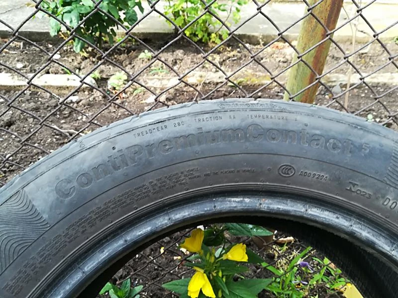 Гуми Летни 205/55R16, снимка 3 - Гуми и джанти - 21805751