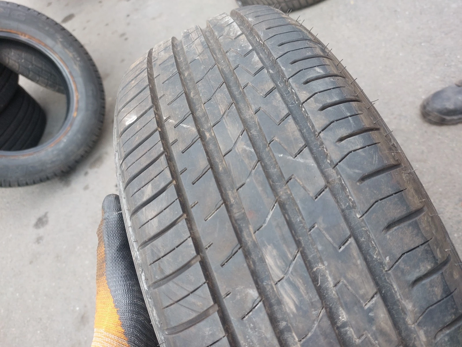 ���� 205/60R16 | Mobile.bg � ����������� 8