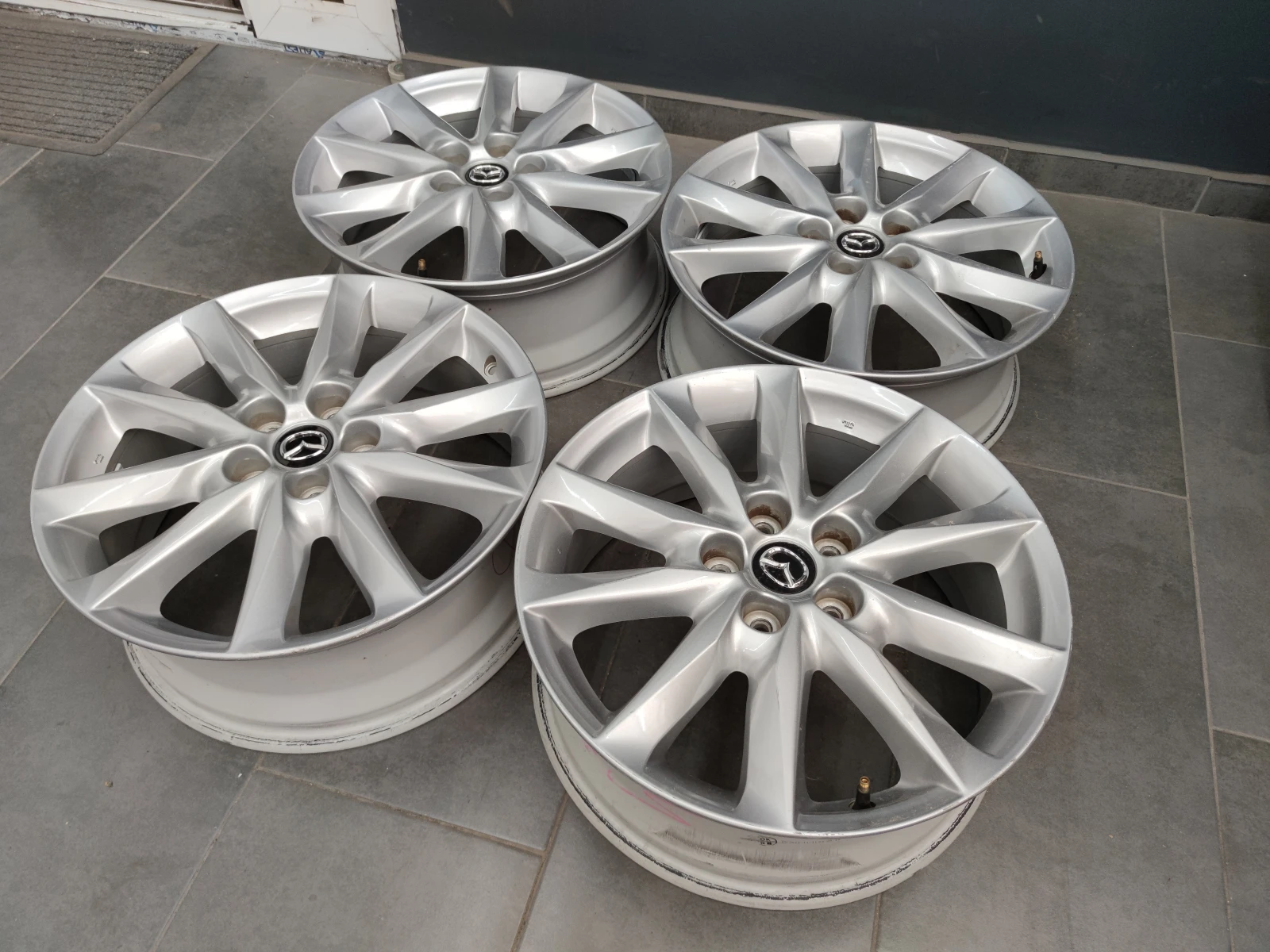   Mazda | Mobile.bg   4