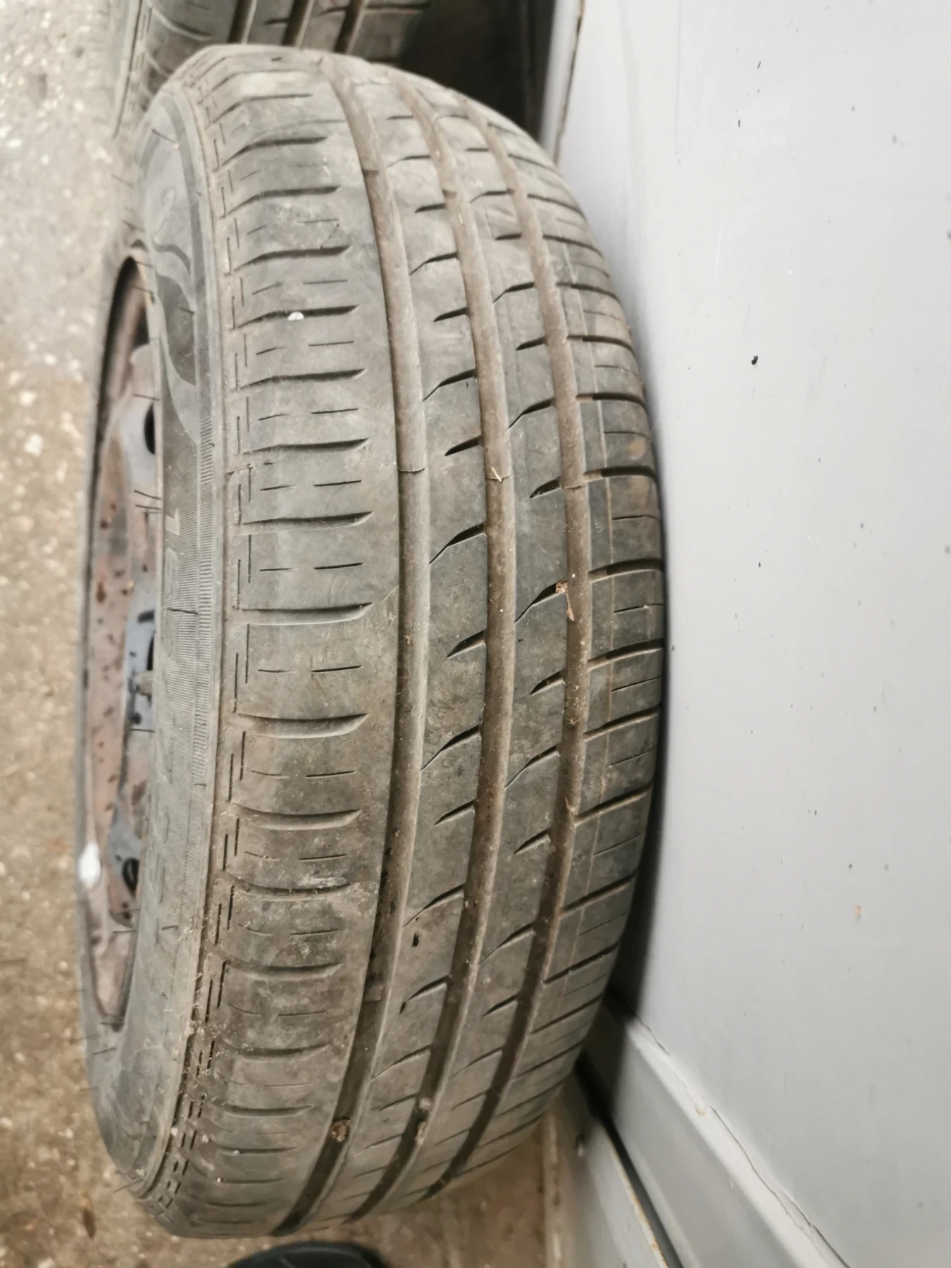 ���� � ������ 165/70R14 �� VW Polo | Mobile.bg � ����������� 4